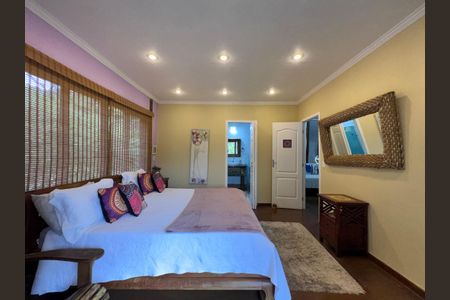 Casa à venda com 4000m², 8 quartos e 10 vagasSuíte 2