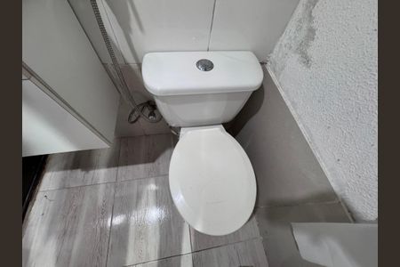 Casa à venda com 4000m², 8 quartos e 10 vagasDependência - Banheiro