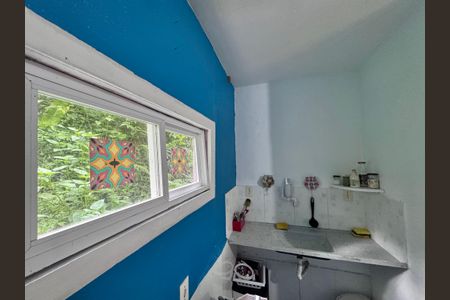 Casa à venda com 4000m², 8 quartos e 10 vagasEdícula - Sala e Cozinha