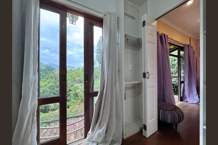 Casa à venda com 4000m², 8 quartos e 10 vagasSuíte 2 - Closet