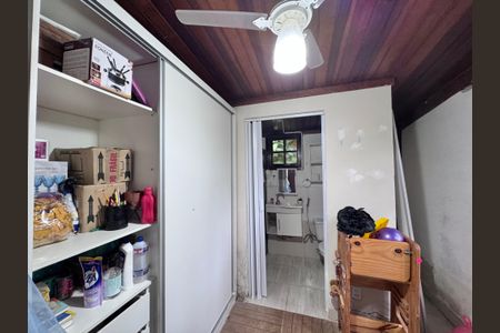 Casa à venda com 4000m², 8 quartos e 10 vagasDependência - Quarto 