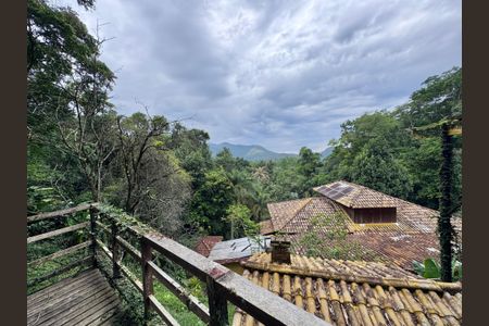 Casa à venda com 4000m², 8 quartos e 10 vagasÁrea externa