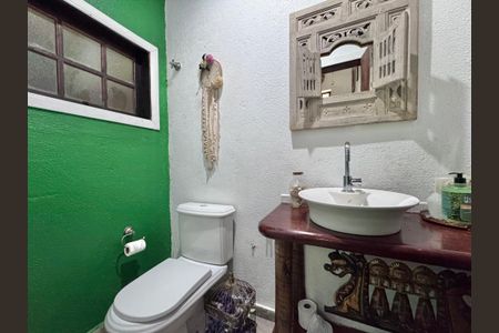 Casa à venda com 4000m², 8 quartos e 10 vagasLavabo