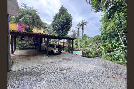 Casa à venda com 4000m², 8 quartos e 10 vagasÁrea externa