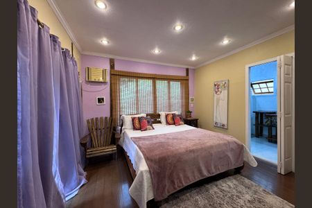 Casa à venda com 4000m², 8 quartos e 10 vagasSuíte 1