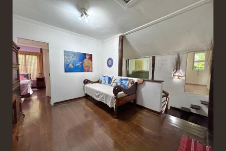 Casa à venda com 4000m², 8 quartos e 10 vagasHall Íntimo