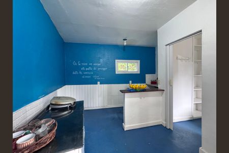 Casa à venda com 4000m², 8 quartos e 10 vagasEdícula - Sala e Cozinha