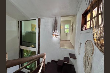 Casa à venda com 4000m², 8 quartos e 10 vagasHall Íntimo