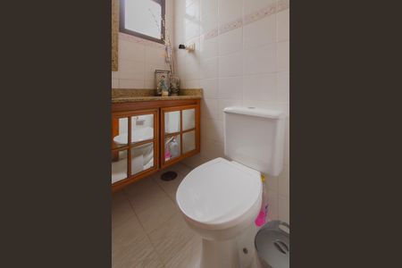 Casa à venda com 360m², 5 quartos e 5 vagasLavabo