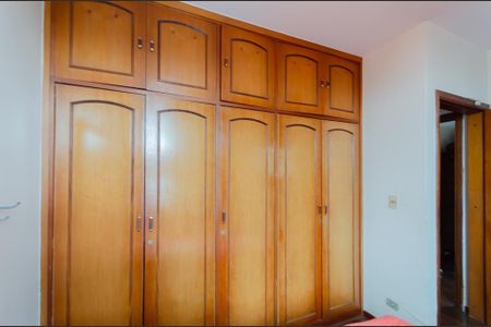 Casa à venda com 360m², 5 quartos e 5 vagasSuíte 4