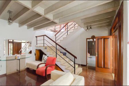 Casa à venda com 360m², 5 quartos e 5 vagasSala 1