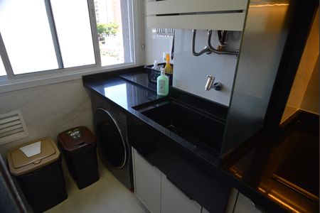 Apartamento à venda com 113m², 2 quartos e 2 vagasÁrea de Serviço