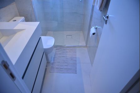 Apartamento à venda com 113m², 2 quartos e 2 vagasBanheiro da Suíte 2