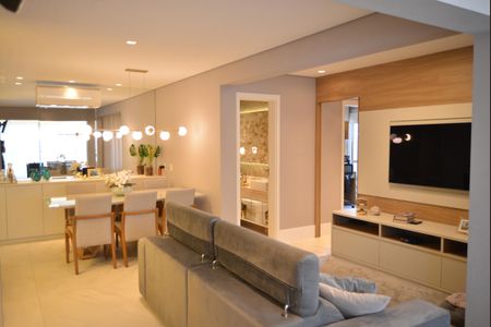 Sala de apartamento à venda com 2 quartos, 113m² em Vila Assunção, Santo André