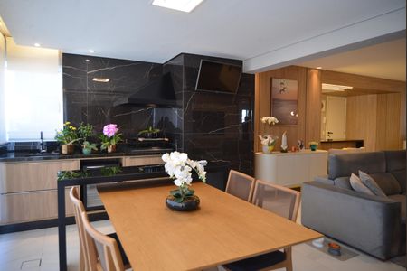 Apartamento à venda com 113m², 2 quartos e 2 vagasVaranda gourmet