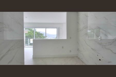 Apartamento para alugar com 159m², 3 quartos e 2 vagas Apartamento para alugar com 159m², 3 quartos e 2 vagasCozinha