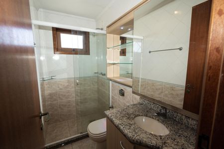 Apartamento à venda com 84m², 2 quartos e 2 vagas Apartamento à venda com 84m², 2 quartos e 2 vagasBanheiro da Suíte