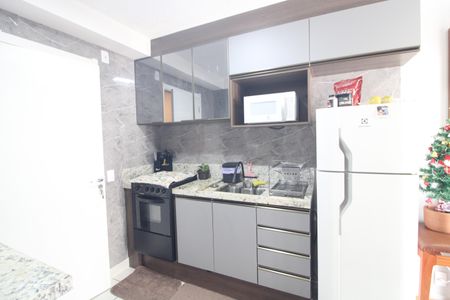 Cozinha de apartamento para alugar com 2 quartos, 37m² em Socorro, São Paulo