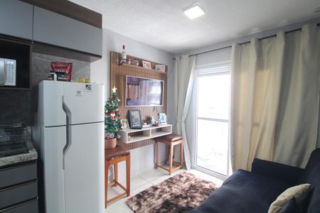 Sala de apartamento para alugar com 2 quartos, 37m² em Socorro, São Paulo