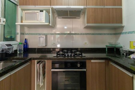 Casa de condomínio à venda com 75m², 2 quartos e 2 vagasCozinha 