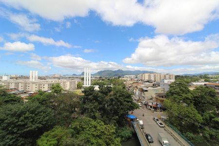 Apartamento à venda com 44m², 2 quartos e 1 vagaÁrea de serviço - Vista