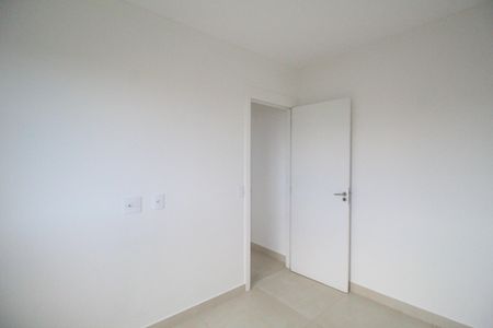 Apartamento à venda com 44m², 2 quartos e 1 vagaQuarto 2
