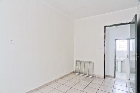 Casa para alugar com 57m², 2 quartos e sem vaga Casa para alugar com 57m², 2 quartos e sem vagaQuarto