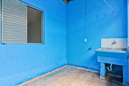 Casa para alugar com 57m², 2 quartos e sem vaga Casa para alugar com 57m², 2 quartos e sem vagaÁrea de Serviço