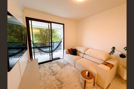 Sala de TV de apartamento para alugar com 2 quartos, 70m² em Cachoeira do Bom Jesus, Florianópolis