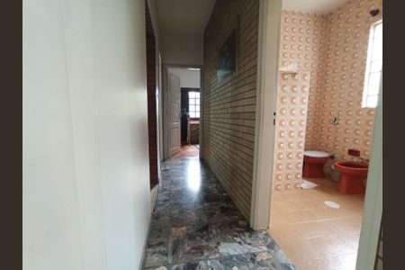 Casa de condomínio à venda com 615m², 3 quartos e 4 vagas