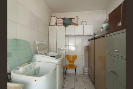 Casa de condomínio à venda com 615m², 3 quartos e 4 vagas