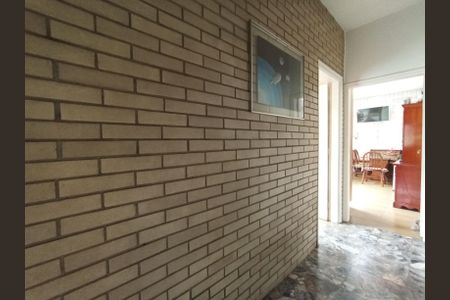 Casa de condomínio à venda com 615m², 3 quartos e 4 vagas