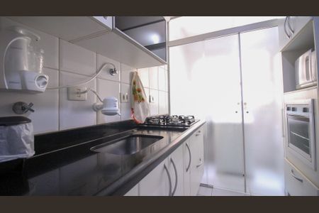 Apartamento à venda com 52m², 2 quartos e 1 vagaCozinha