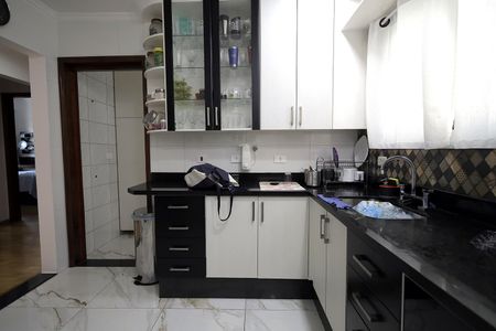 Apartamento à venda com 97m², 3 quartos e 2 vagasCozinha