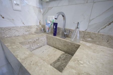 Apartamento à venda com 97m², 3 quartos e 2 vagasBanheiro