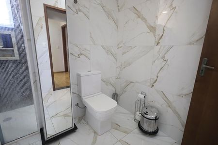 Apartamento à venda com 97m², 3 quartos e 2 vagasBanheiro