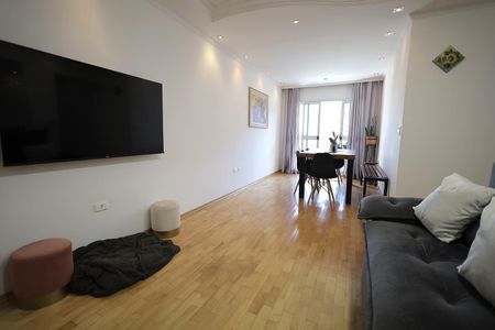 Sala de apartamento à venda com 3 quartos, 97m² em Vila Scarpelli, Santo André