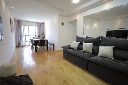 Sala de apartamento à venda com 3 quartos, 97m² em Vila Scarpelli, Santo André