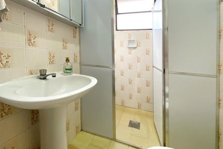 Apartamento à venda com 95m², 3 quartos e 1 vaga Apartamento à venda com 95m², 3 quartos e 1 vagaBanheiro