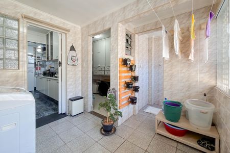 Apartamento à venda com 125m², 3 quartos e 1 vagaÁrea de Serviço