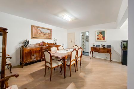 Apartamento à venda com 125m², 3 quartos e 1 vagaSala