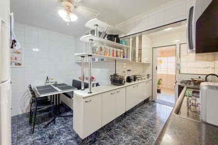 Apartamento à venda com 125m², 3 quartos e 1 vagaCozinha