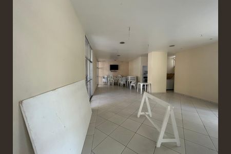 Apartamento para alugar com 80m², 2 quartos e 1 vagaÁrea comum - Salão de festas