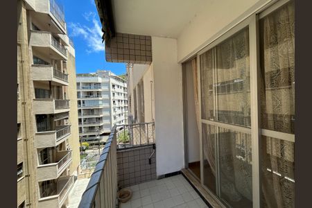 Apartamento para alugar com 80m², 2 quartos e 1 vagaVaranda da Sala