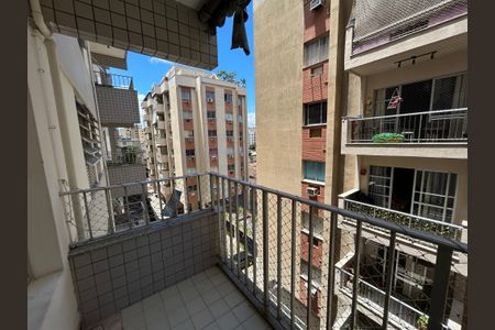 Apartamento para alugar com 80m², 2 quartos e 1 vagaVaranda da Sala