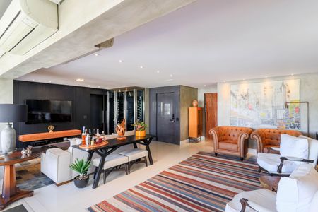 Apartamento à venda com 168m², 3 quartos e 3 vagasSala