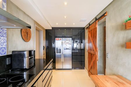 Apartamento à venda com 168m², 3 quartos e 3 vagasCozinha