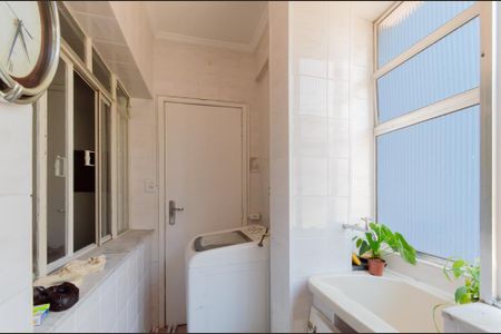 Apartamento à venda com 70m², 2 quartos e 1 vagaÁrea de Serviço