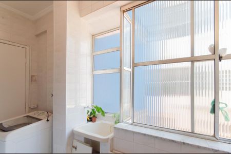 Apartamento à venda com 70m², 2 quartos e 1 vagaÁrea de Serviço