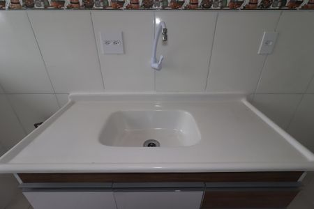 Apartamento à venda com 43m², 2 quartos e 1 vagaCozinha - Pia